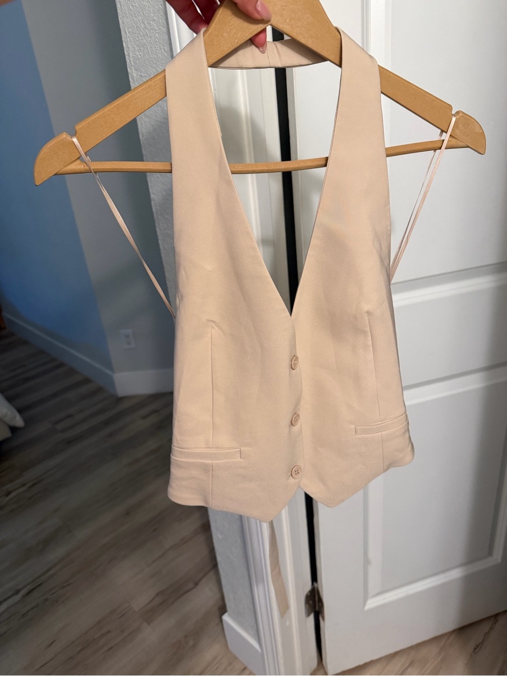 Open Back Halter Top Vest